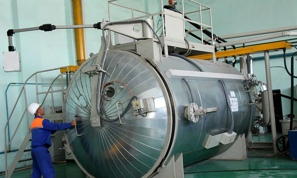 Kuru tip transformatörler gibi elektrik yalıtımları için kalıpları ile döküm makinesi 11